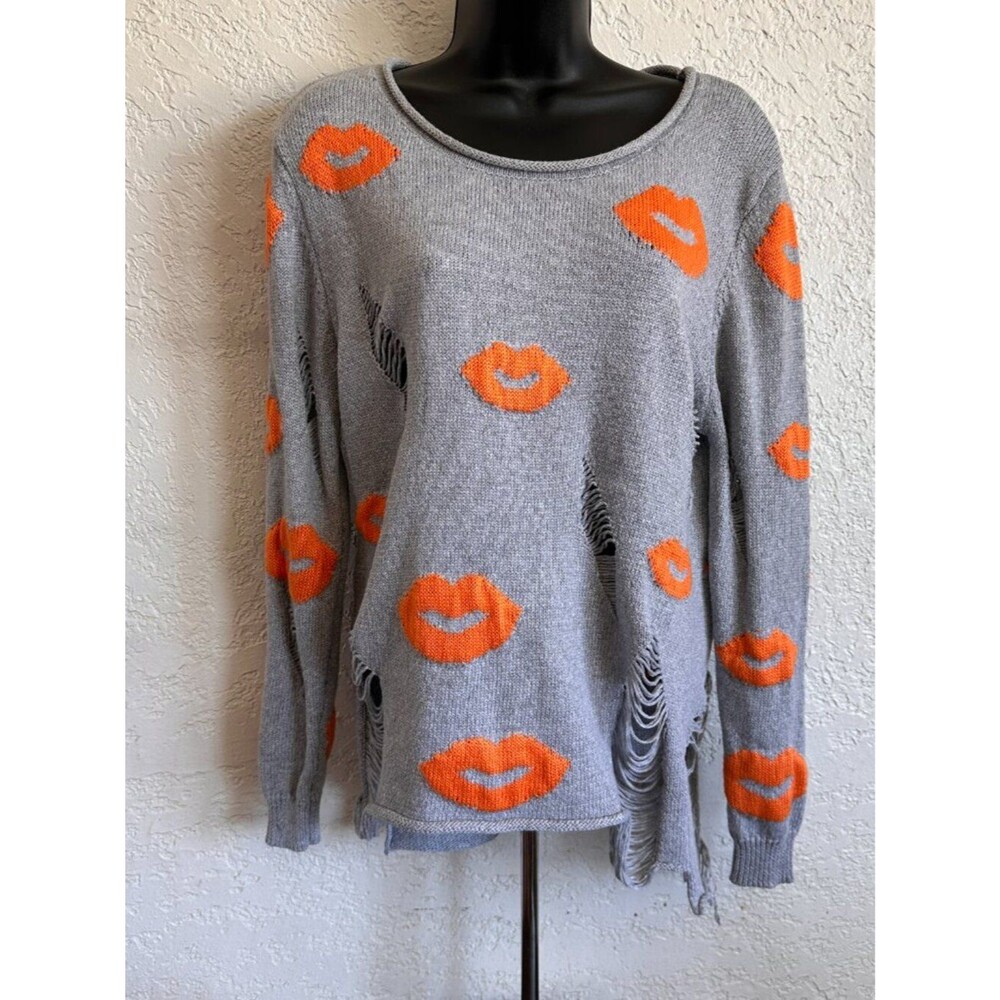 Love Tree Gray Distressed Sweater Orange Lips Graphic Knit S/M Cozy Chic